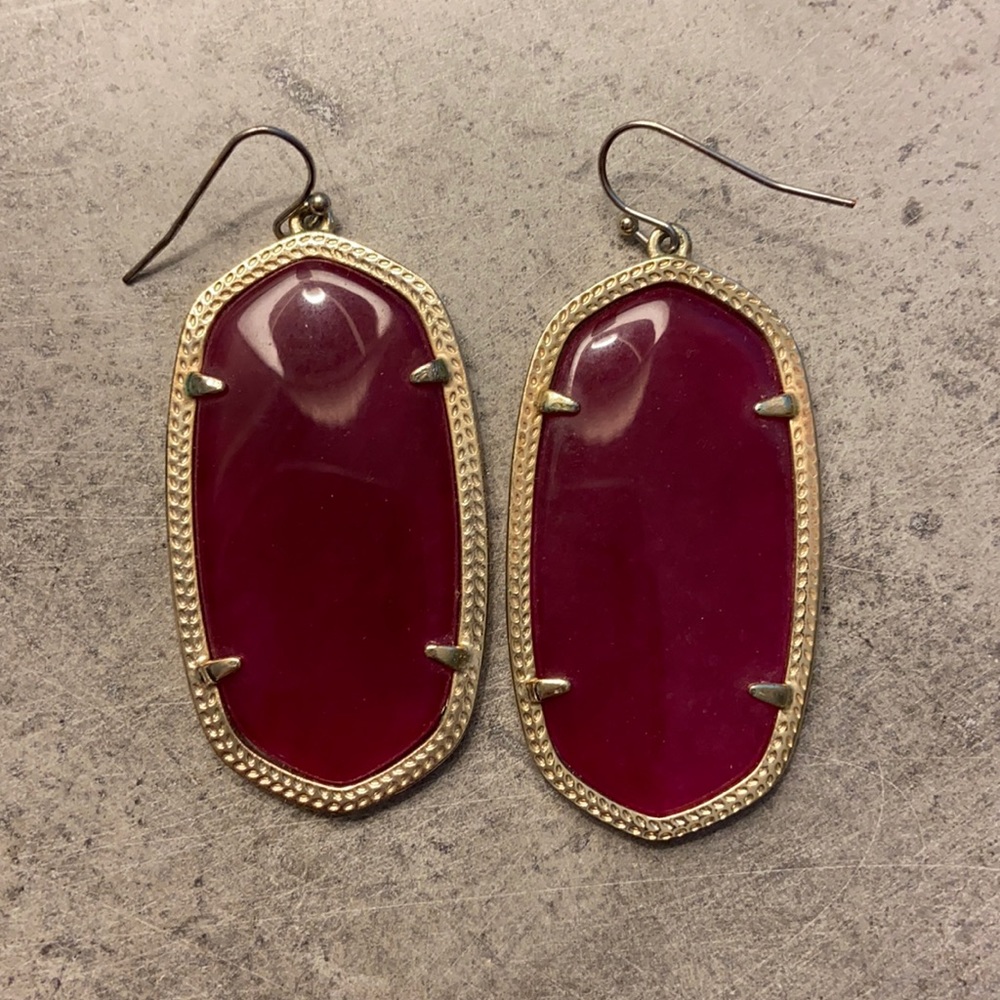 Kendra Scott burgundy earrings